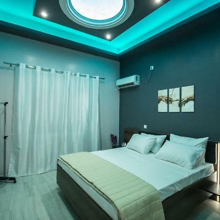 Areti Apartment Атина Екстериор снимка