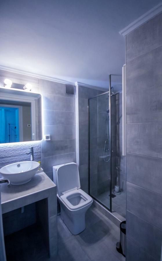 Areti Apartment Атина Екстериор снимка